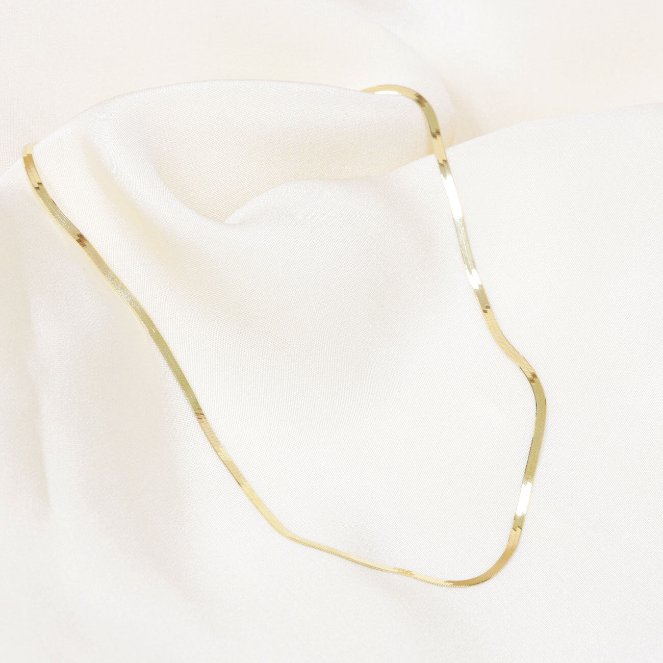 14K Gold Thin Herringbone Necklace 3mm - Lotus Diamond