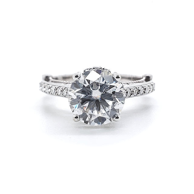 18K 4-Prongs French Style lace setting Lotus Diamond