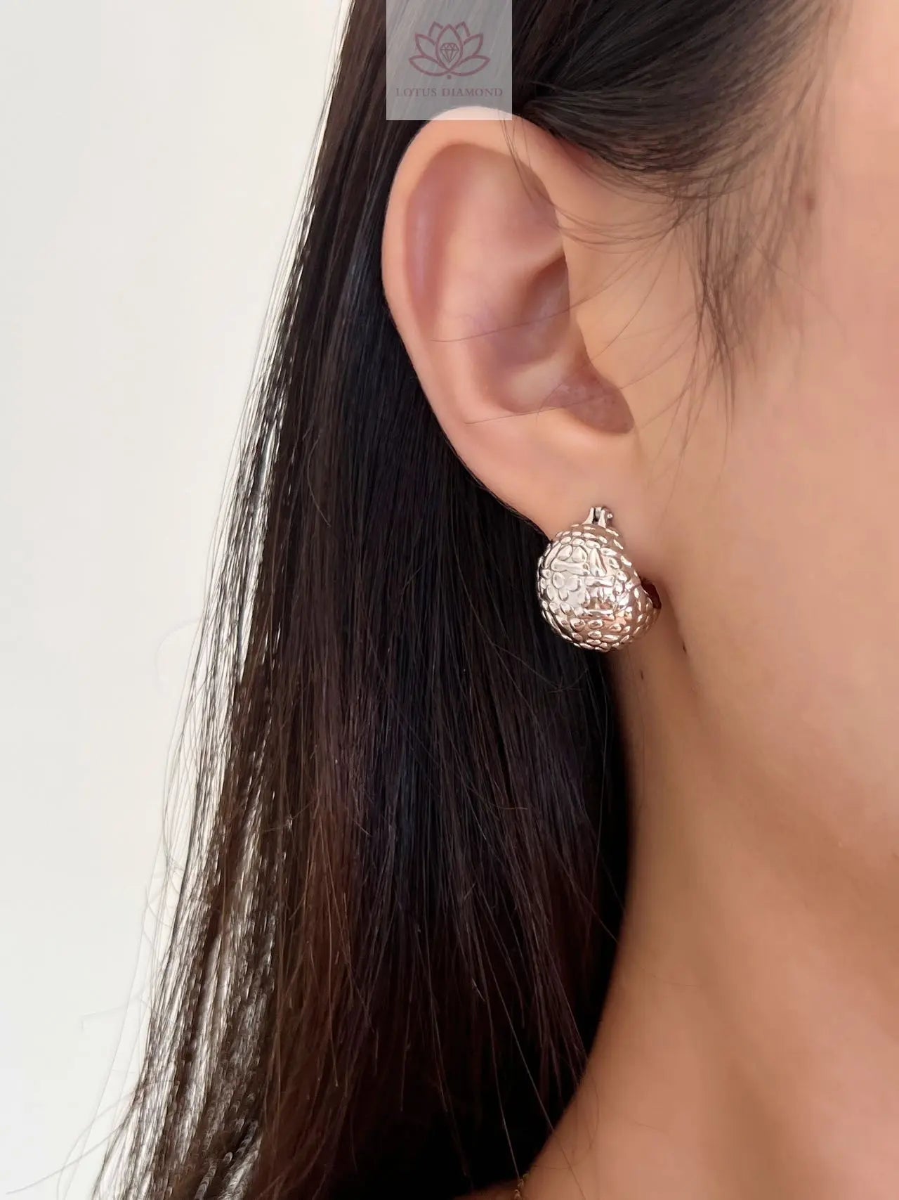 18K Gold Chic Polka Dot Textured Gold Ball Earrings - Lotus Diamond