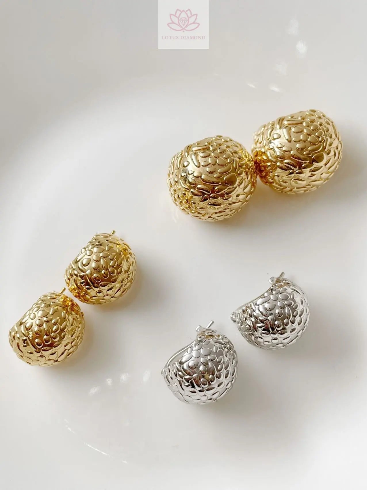 18K Gold Chic Polka Dot Textured Gold Ball Earrings - Lotus Diamond