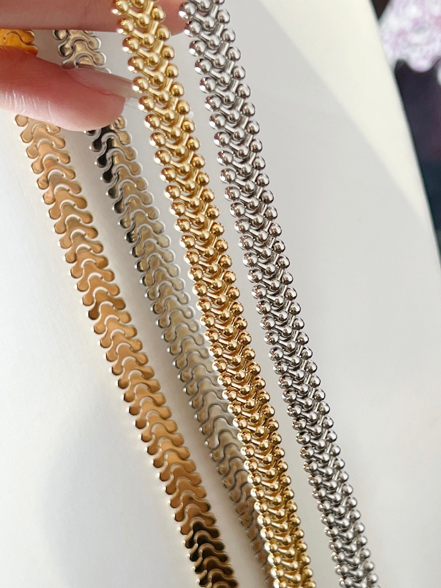 18k gold choker chain - Lotus Diamond