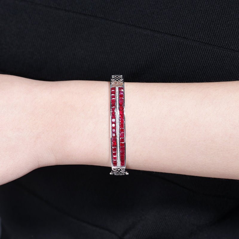 18k gold diamond set Mozambique natural Pigeon Blood ruby bracelet - Lotus Diamond