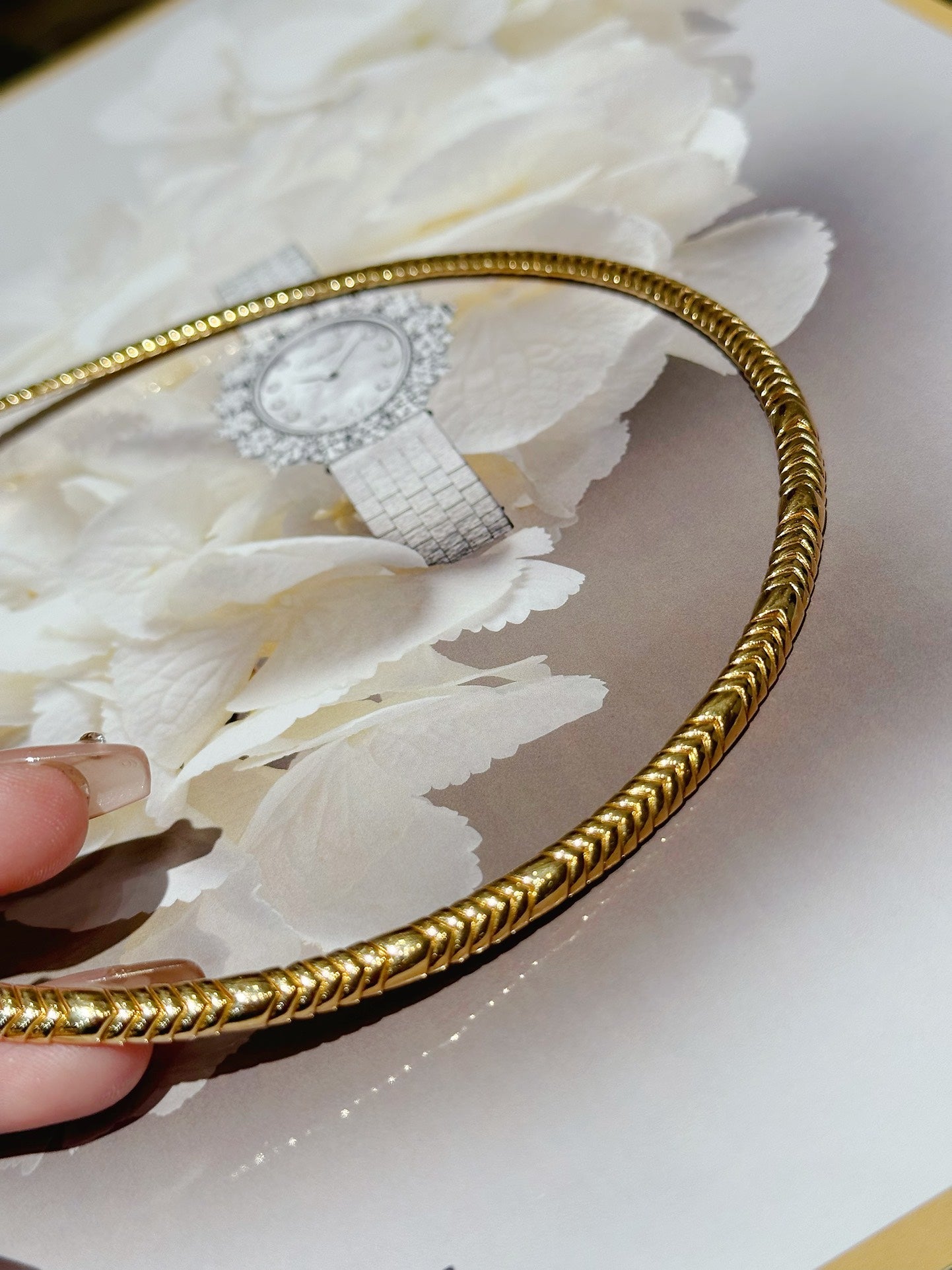 18k gold high grade simple personality handmade snake bone collar - Lotus Diamond