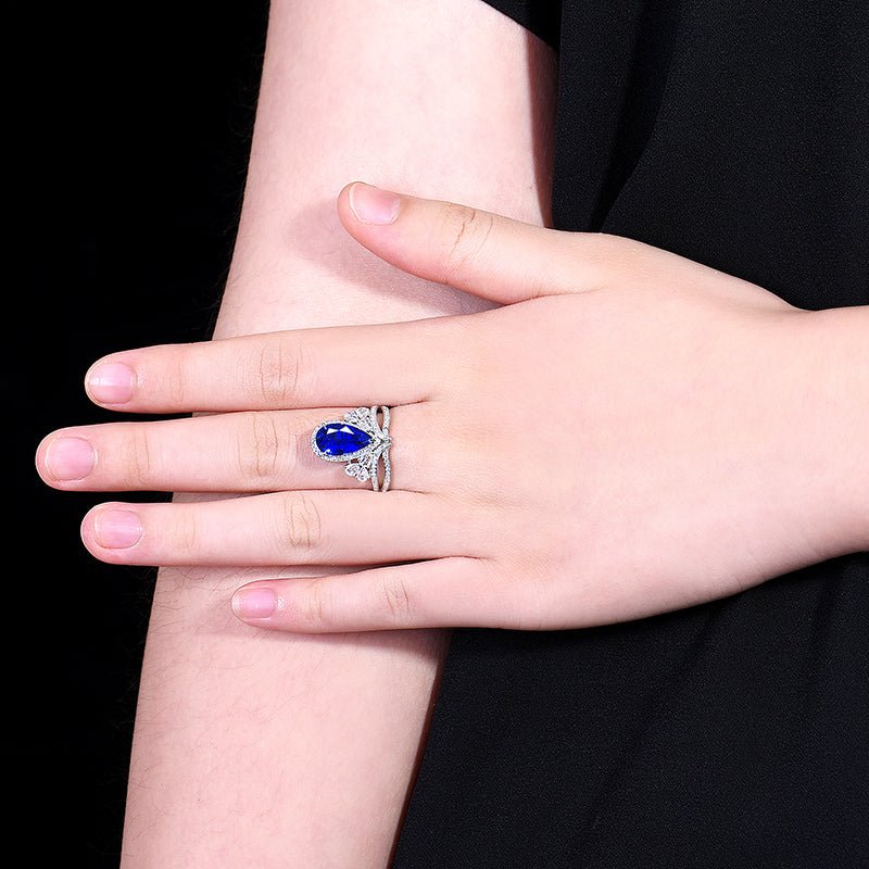 18k gold natural Madagascar sapphire ring crown - Lotus Diamond