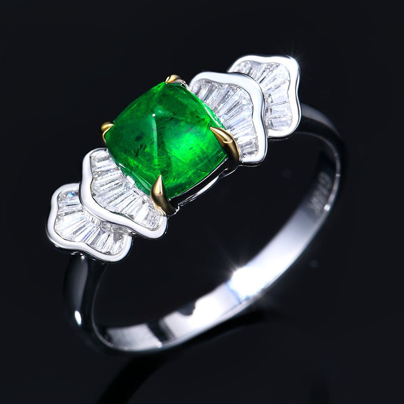 18K gold Natural vivid green sugar tower emerald ring - Lotus Diamond