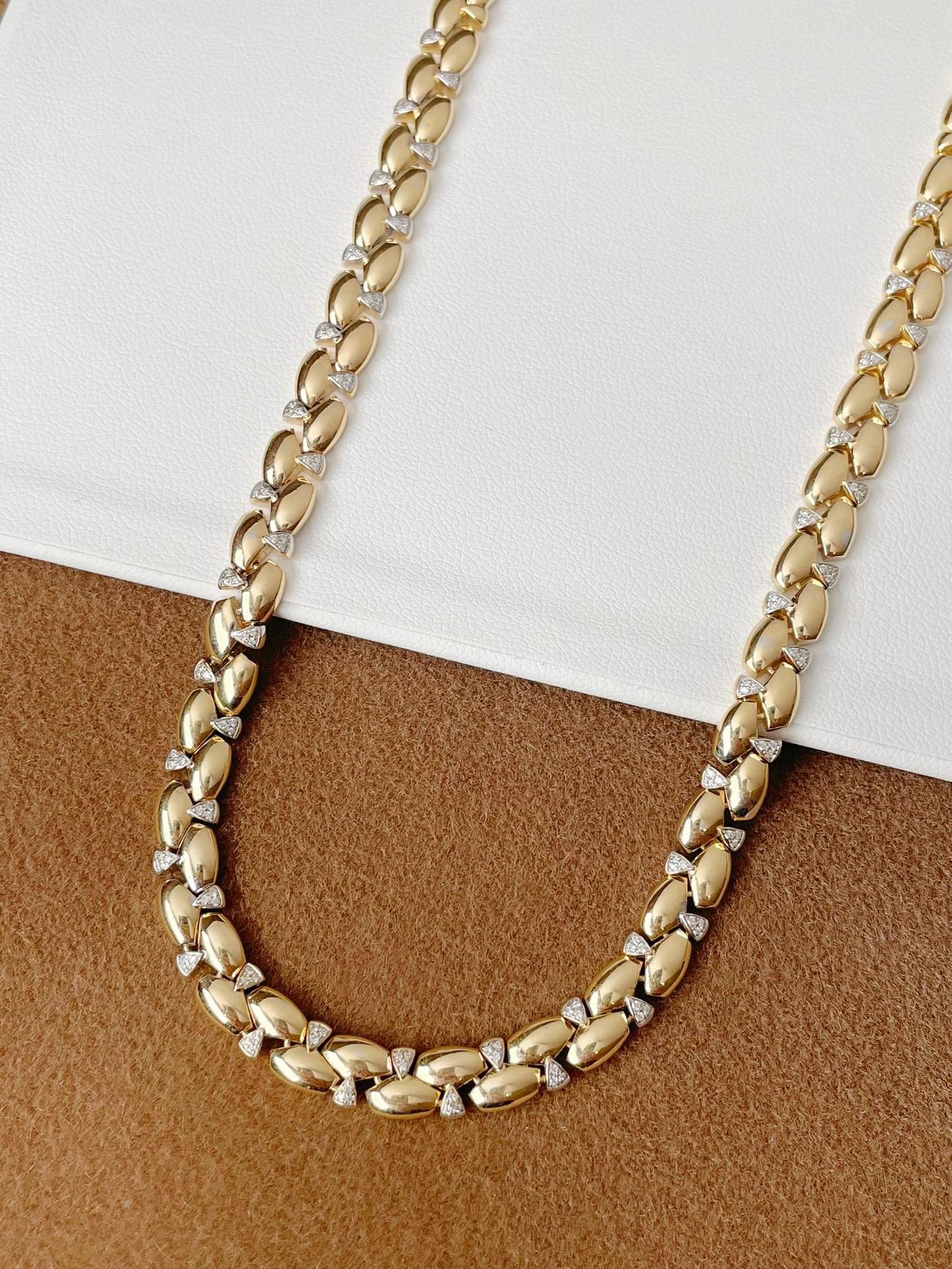 18k gold SPAR drill choker - Lotus Diamond