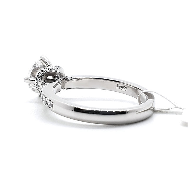18K4-Prongs with diamondbacks Lotus Diamond