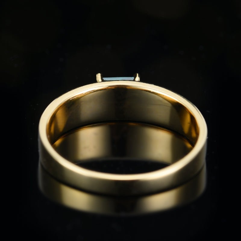 Afghan natural emerald ring - Lotus Diamond