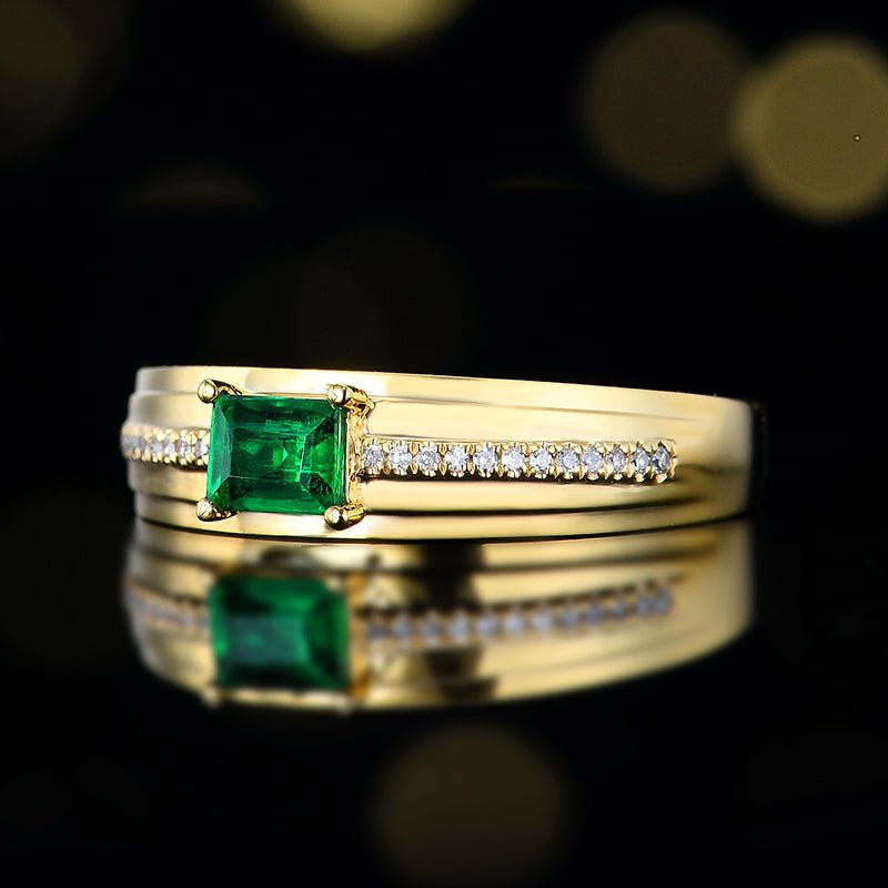 Afghan natural emerald ring - Lotus Diamond