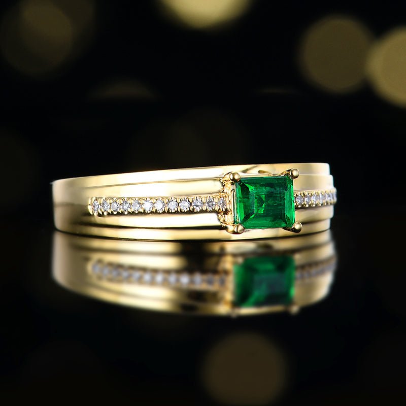 Afghan natural emerald ring - Lotus Diamond
