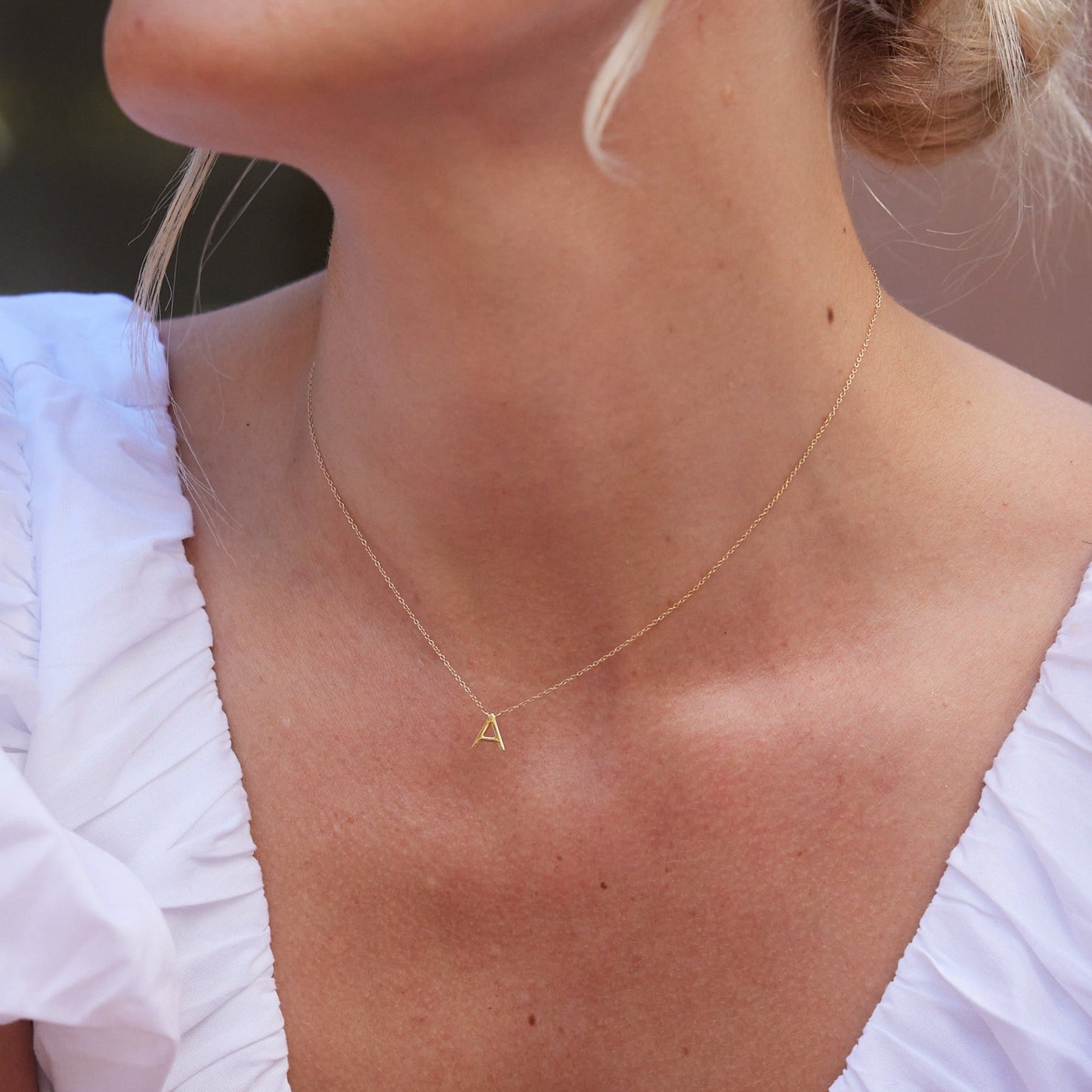 Ainsley 14K Gold Initial Pendant - Lotus Diamond