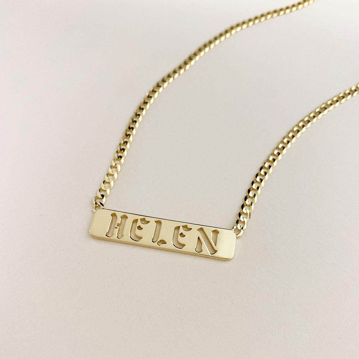 Cuban Link Custom Nameplate Necklace - Lotus Diamond
