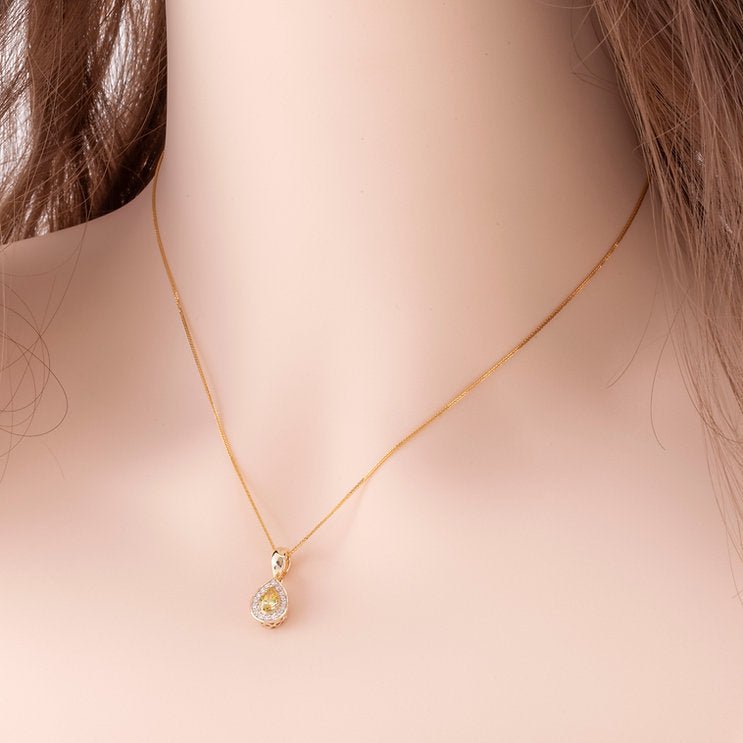 Fancy Yellow Lab - Grown Diamond pendant - Lotus Diamond