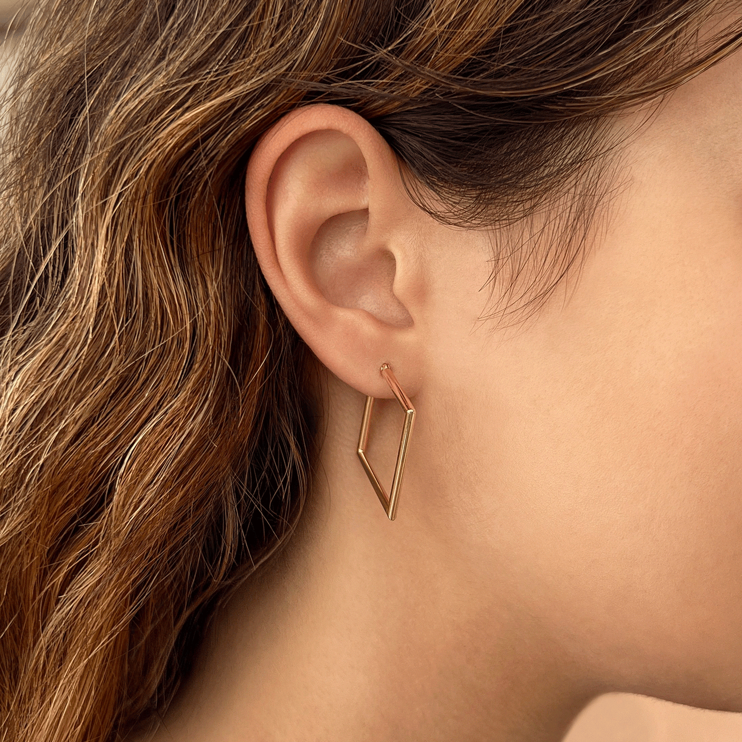 Geometric Hoop Earrings - Lotus Diamond