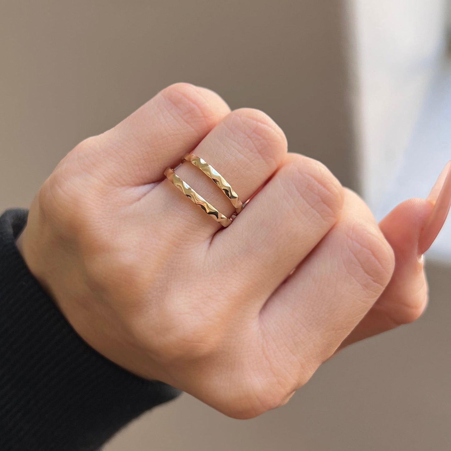 Hammered Stacking Band - Lotus Diamond