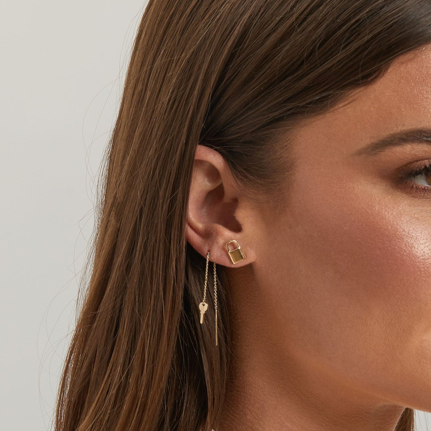 Key Sparkle Chain Threader Earring - Lotus Diamond