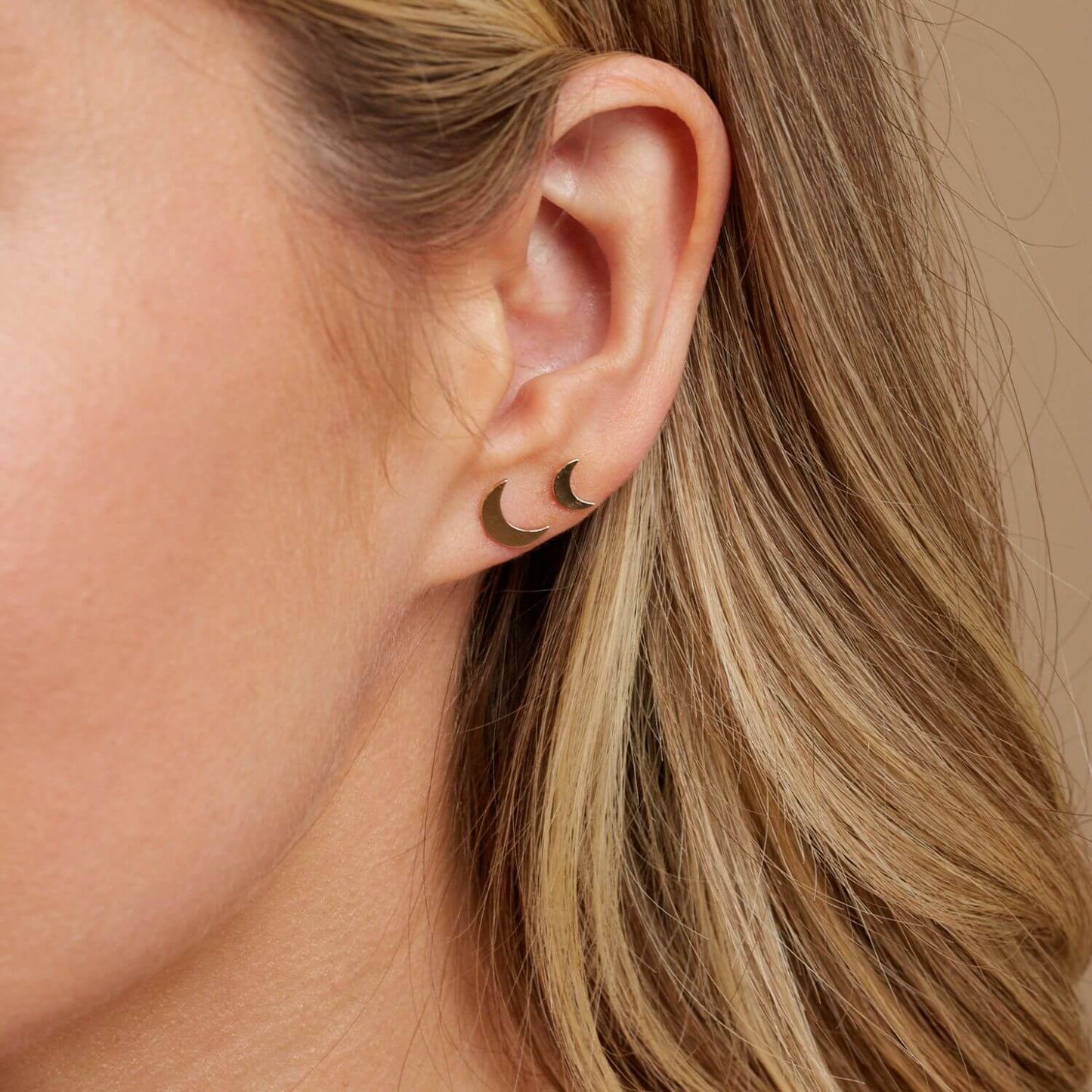 Kids Solid Moon Studs - Lotus Diamond