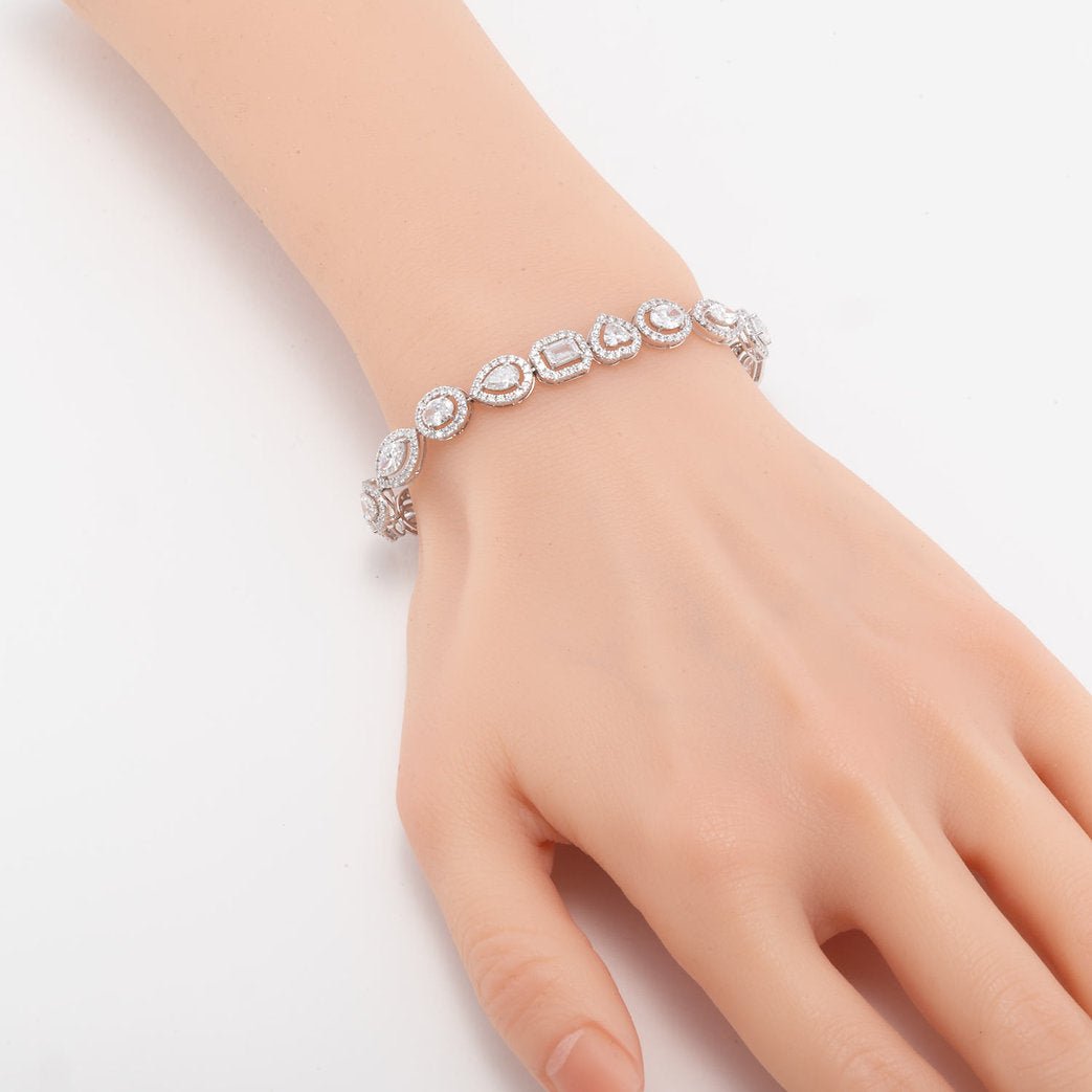 Lab - grown Diamonds Bracelet 7.93 ctw - Lotus Diamond