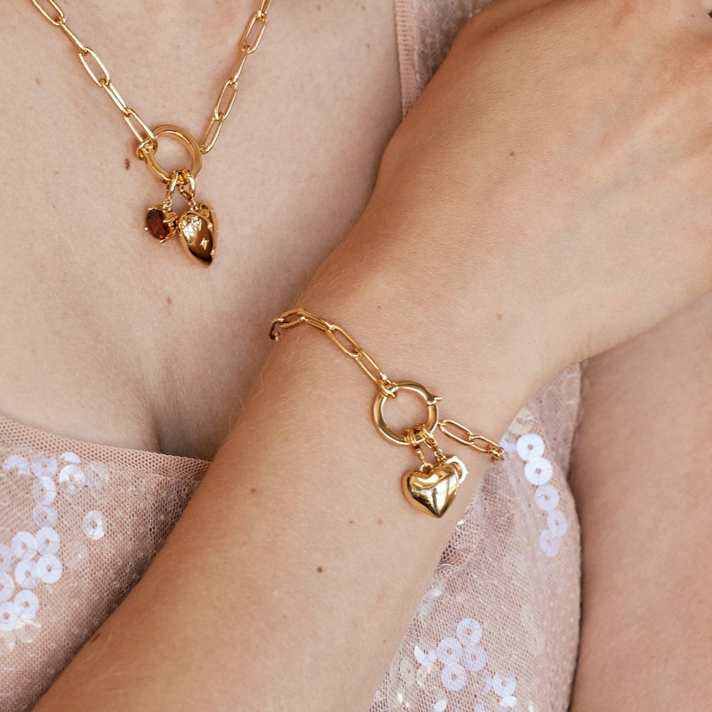 Lillian Birthstone Heart Charm Bracelet - Lotus Diamond