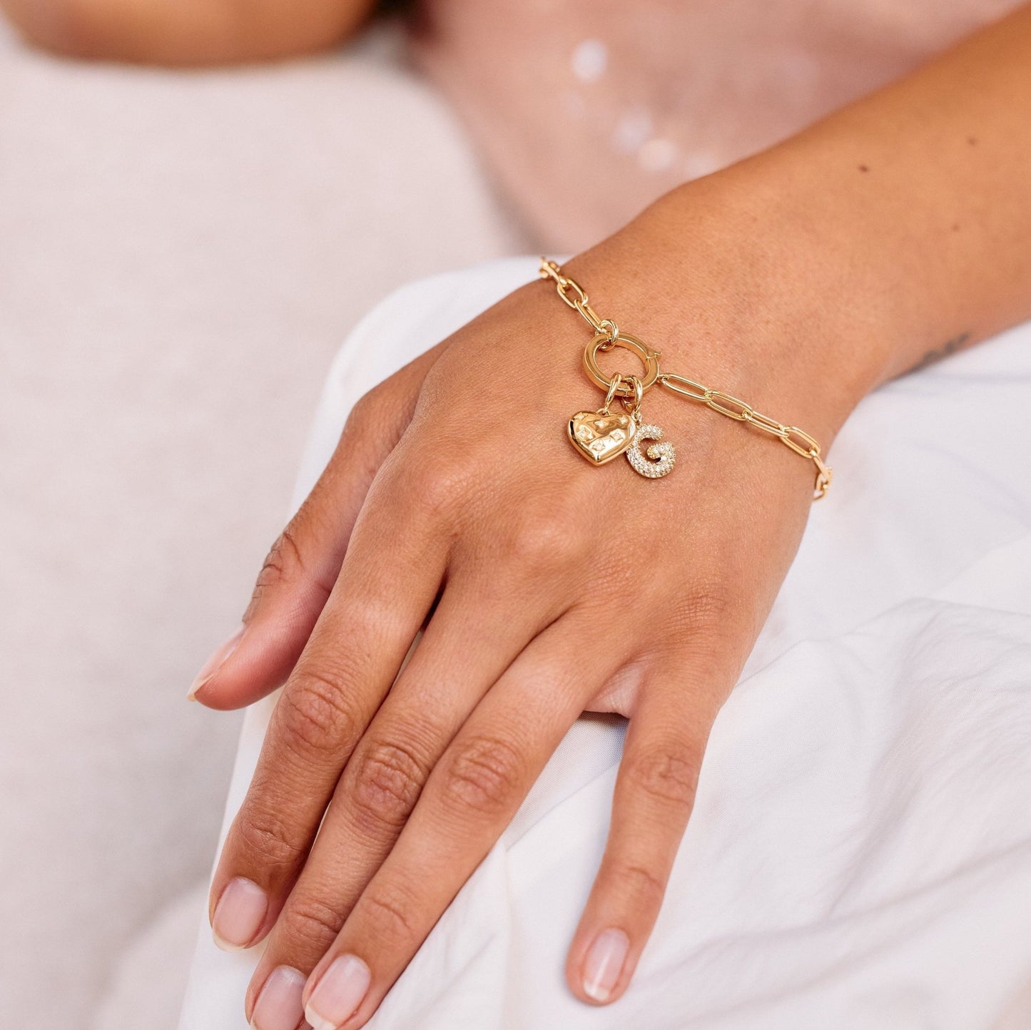 Lillian Initial Heart Charm Bracelet - Lotus Diamond