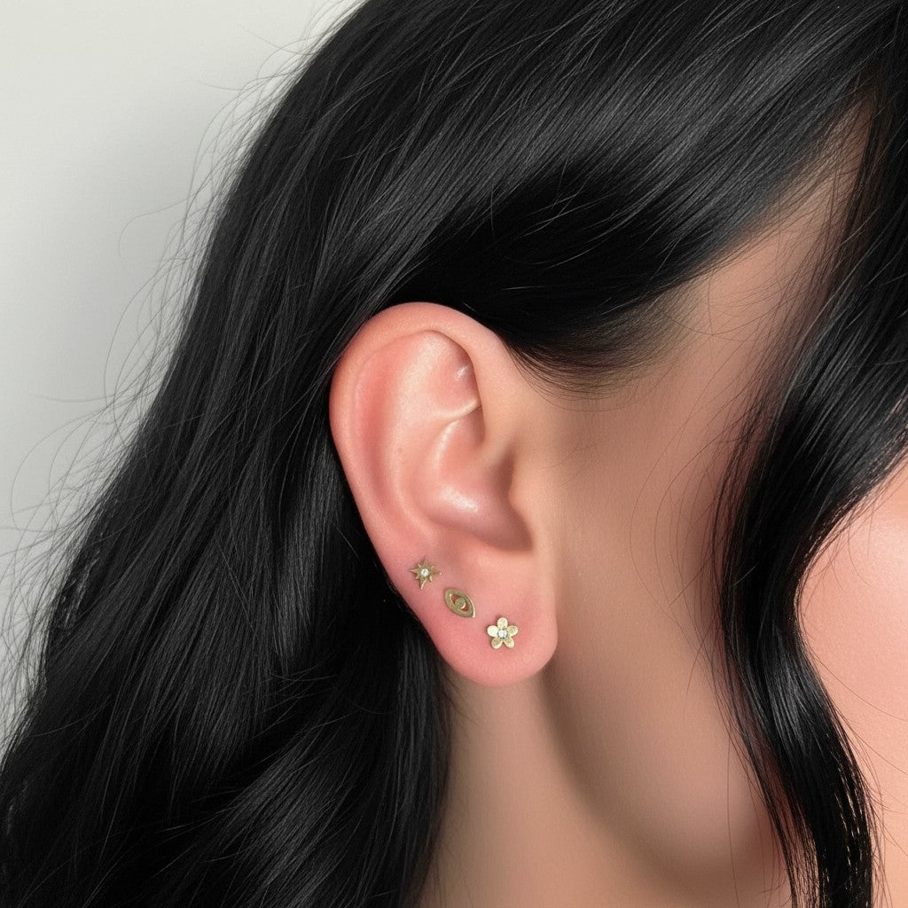 Mini Evil Eye Stud Earrings - Lotus Diamond