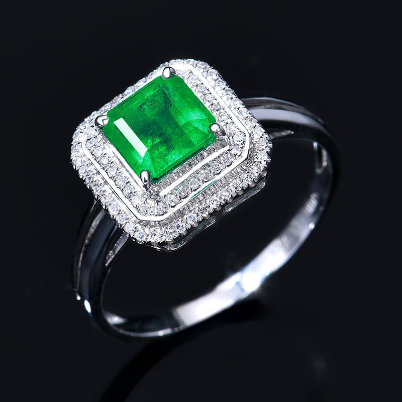 Natural Colombian Emerald Ring - Style D - Lotus Diamond