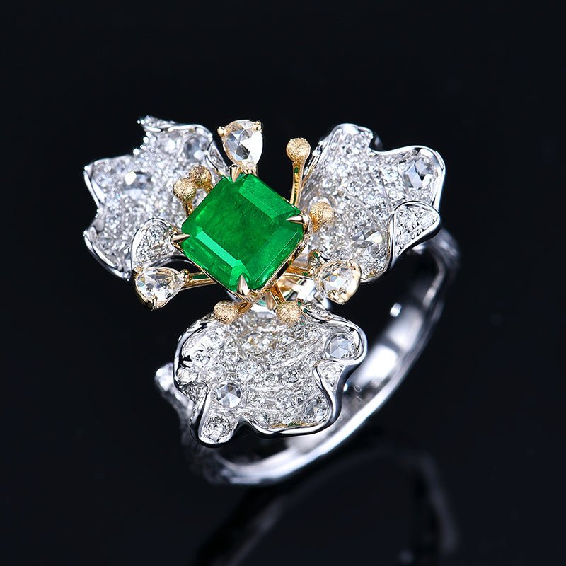 Natural Muzo green Emerald Ring Style - A - Lotus Diamond