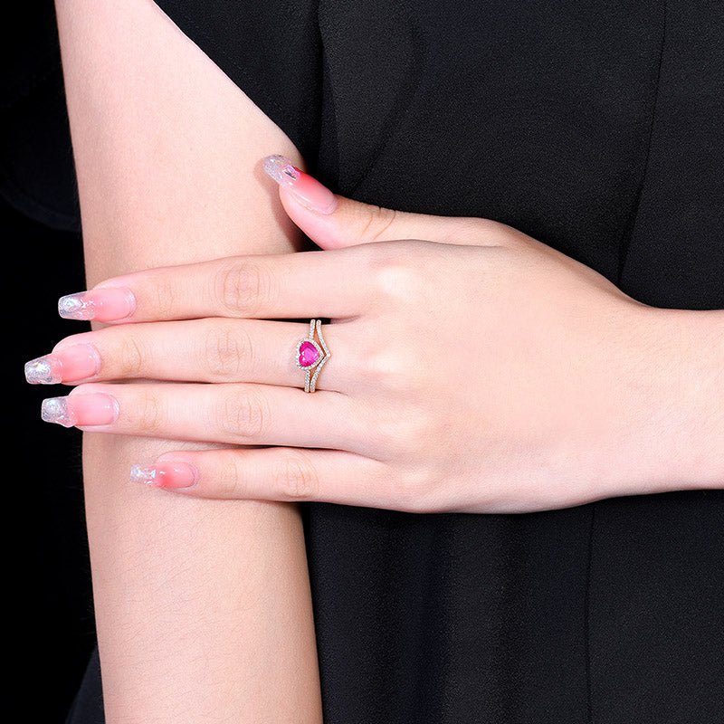 Natural unburned ruby heart ring in 18k gold - Lotus Diamond