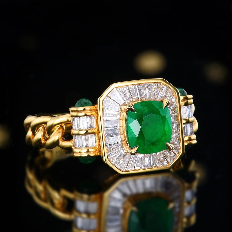 Natural Vivid Green Emerald Ring - Style B - Lotus Diamond