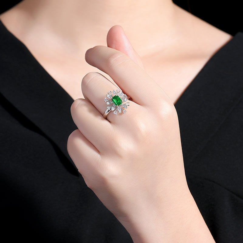 Natural Vivid Green Emerald Ring - Style J - Lotus Diamond