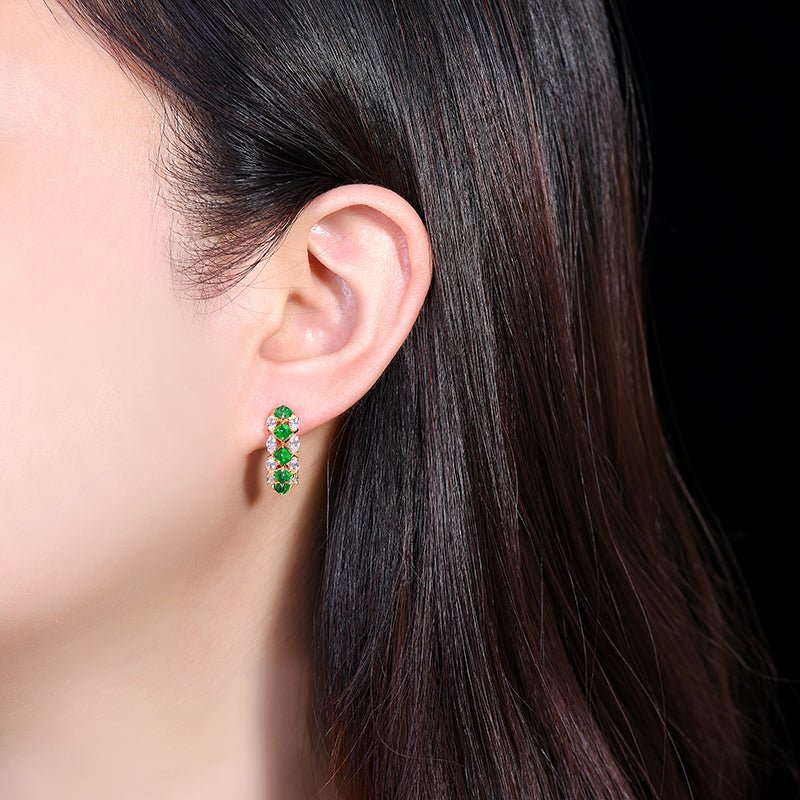 Natural vividgreen emerald stud earrings - Lotus Diamond
