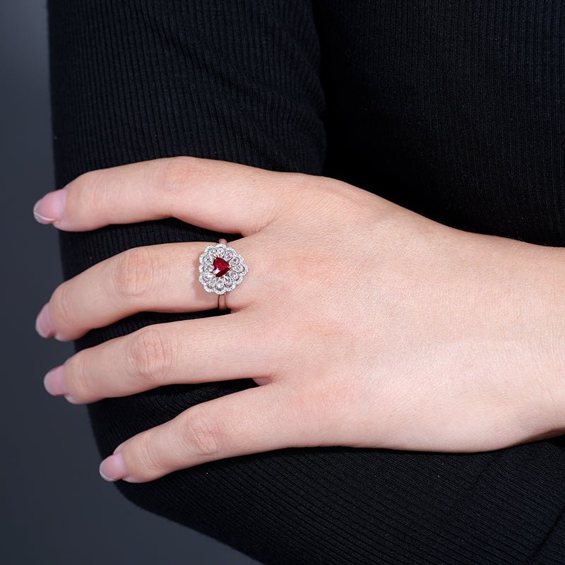 No burned pigeon Red Ruby ring Heart - shaped - Style B - Lotus Diamond