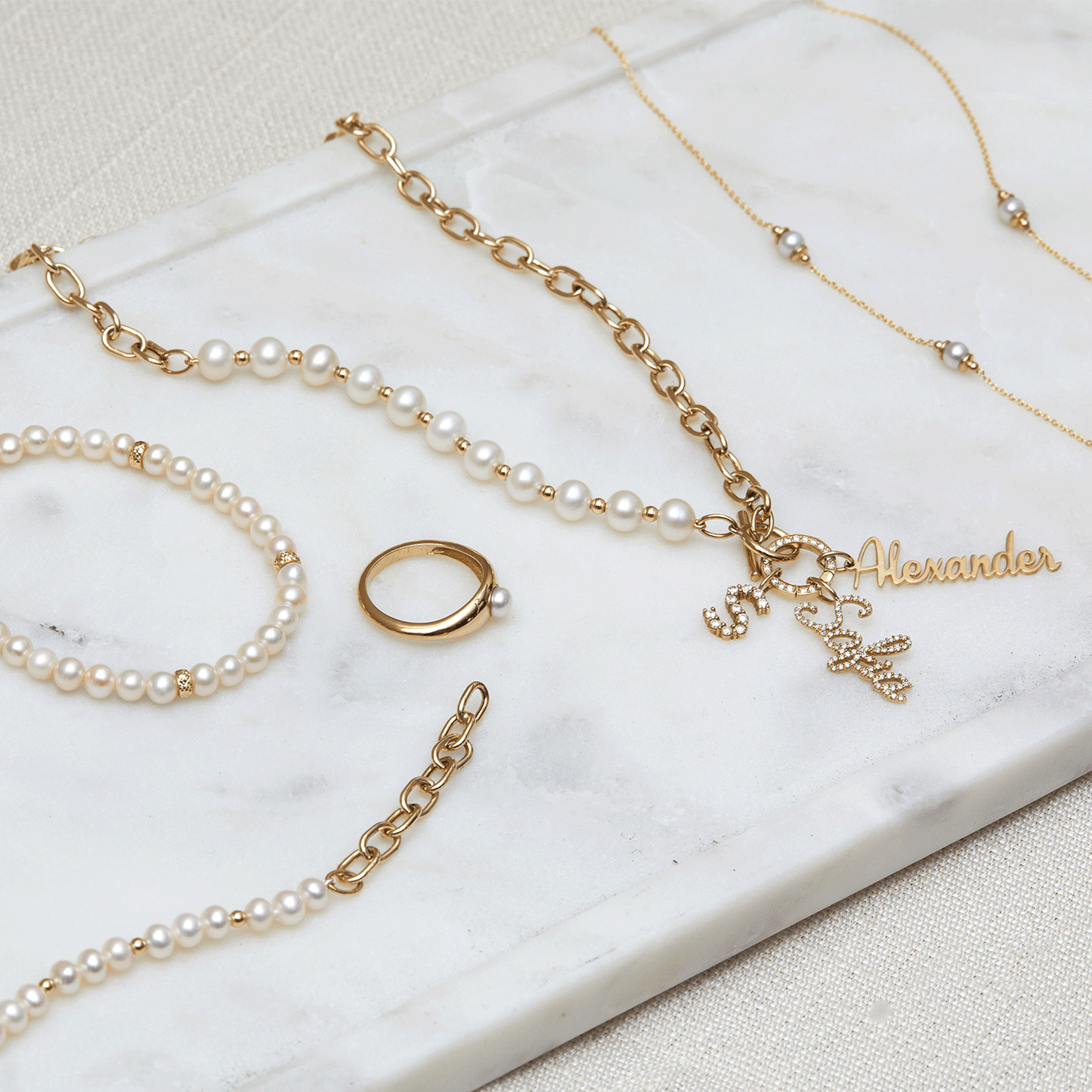 Pearl on Chain Toggle Necklace - Lotus Diamond