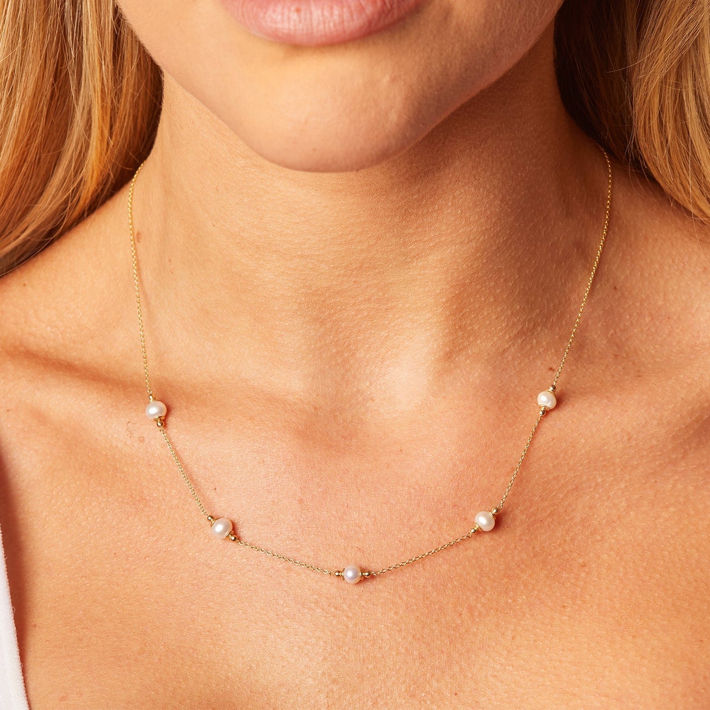 Pearl Station Necklace - Lotus Diamond