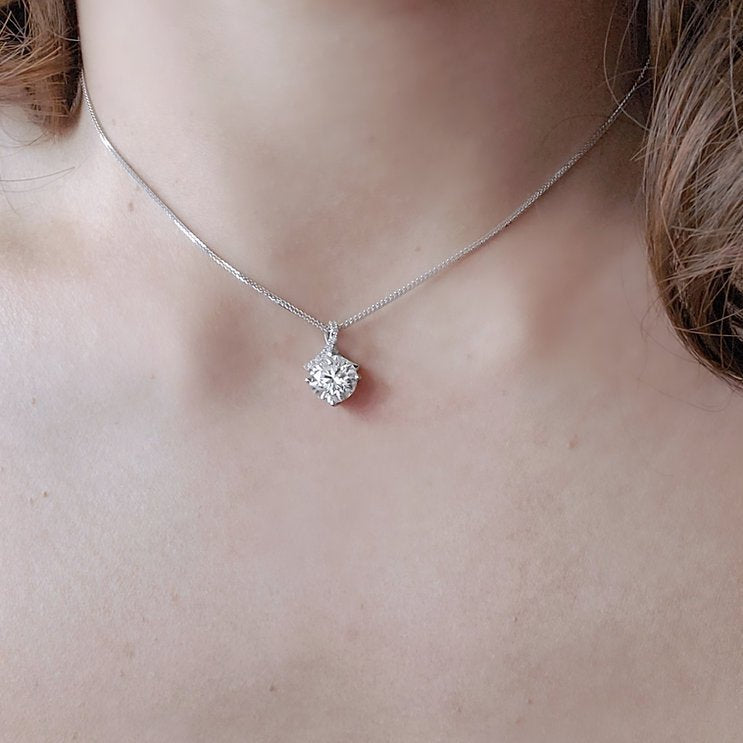 Ribbon diamond Pendant - Lotus Diamond