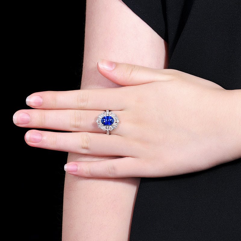 Sri Lanka Natural no - burn Royal Blue Sapphire Ring - Style A - Lotus Diamond