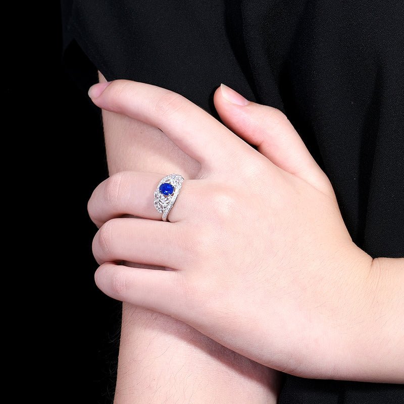 Sri Lanka natural Royal blue Royal Blue sapphire ring - Lotus Diamond