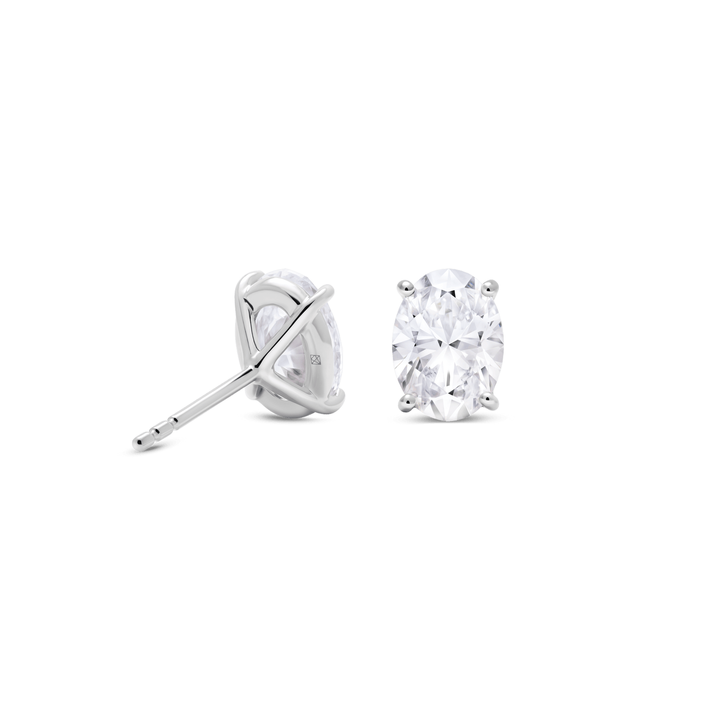 The Oval Solitaire Studs - Lotus Diamond