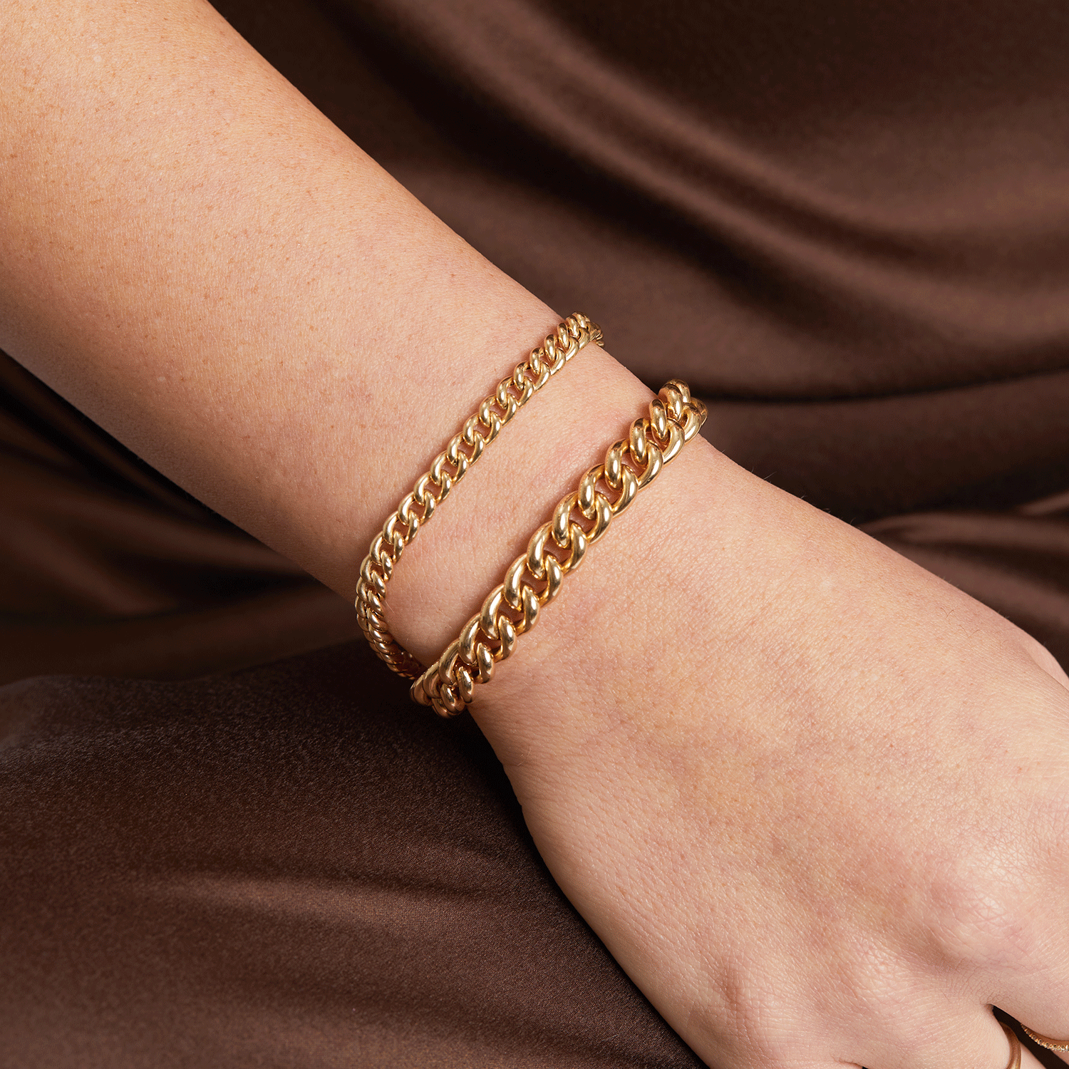 14K Chunky Cuban Link Chain Bracelet - Lotus Diamond