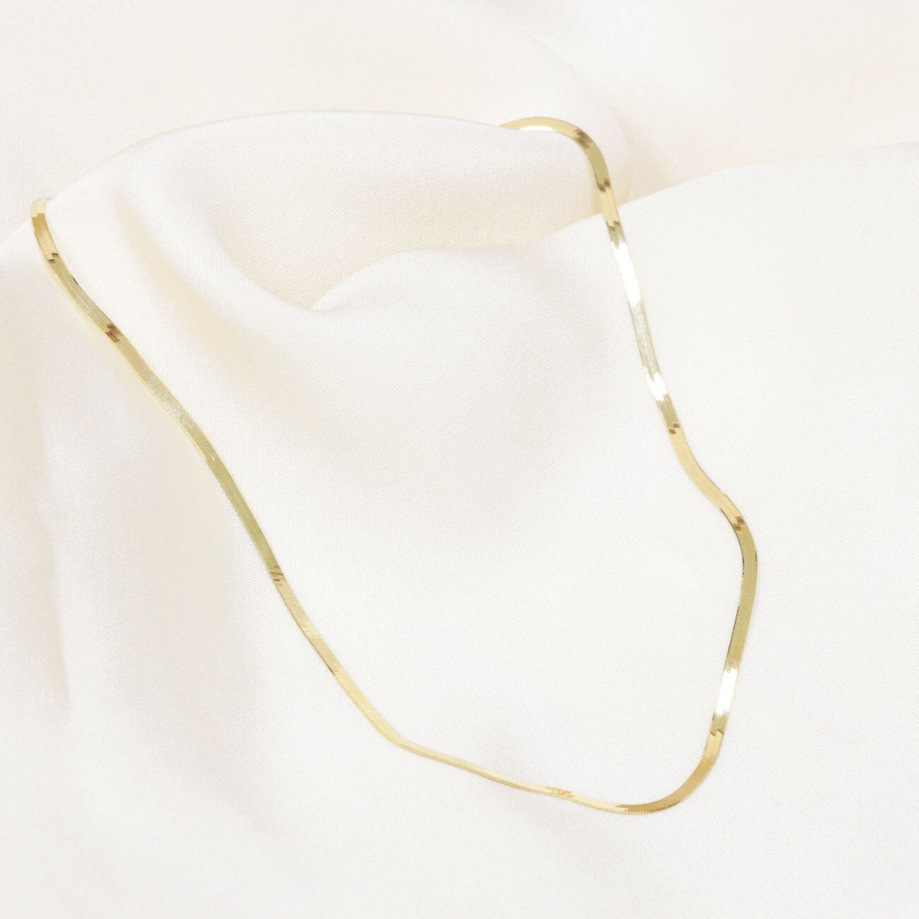 14K Gold Thin Herringbone Necklace 3mm - Lotus Diamond