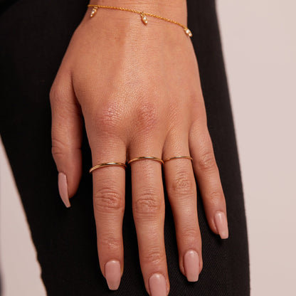 1.6mm Round Wire Stacking Band - Lotus Diamond