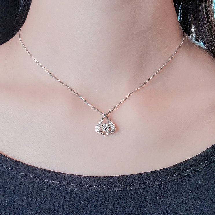 18K Diamond Pendant - Lotus Diamond