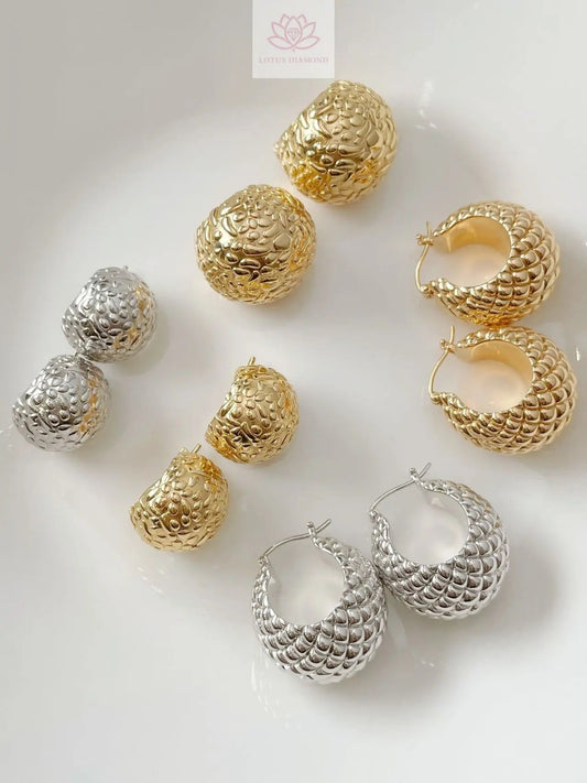 18K Gold Chic Polka Dot Textured Gold Ball Earrings - Lotus Diamond