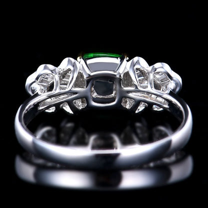 18K gold Natural vivid green sugar tower emerald ring - Lotus Diamond