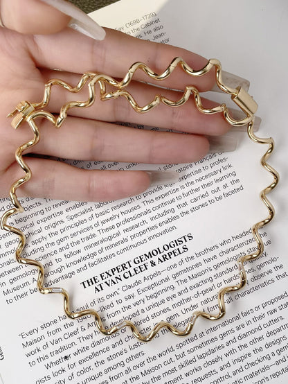 18k gold stylish essence must enter the creative chic diamond necklace - Lotus Diamond