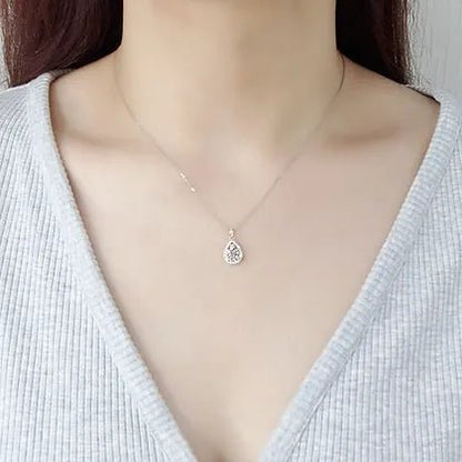 18K water drop diamond pendant - Lotus Diamond