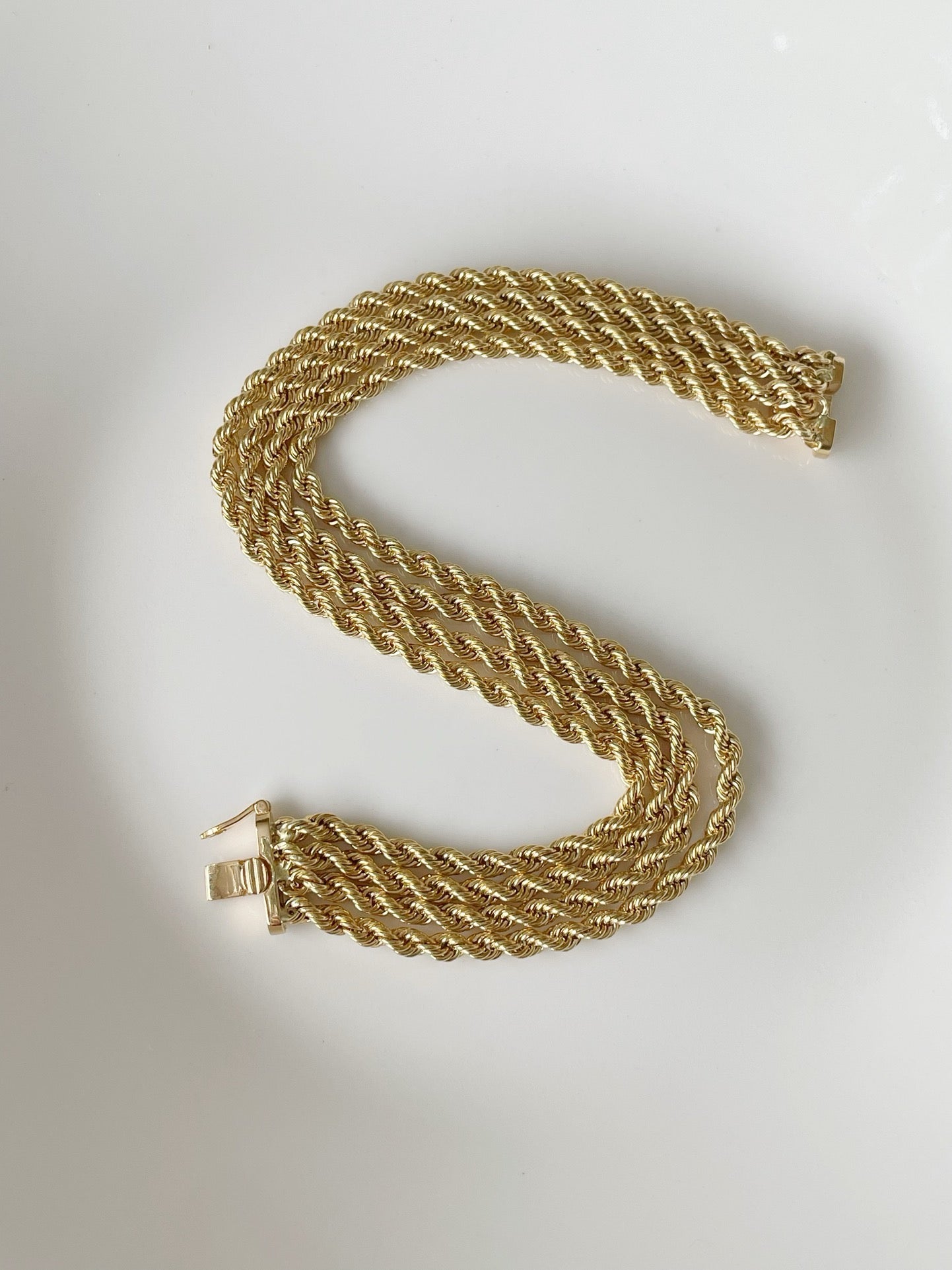 18KMulti-layered woven twisted bracelet Lotus Diamond