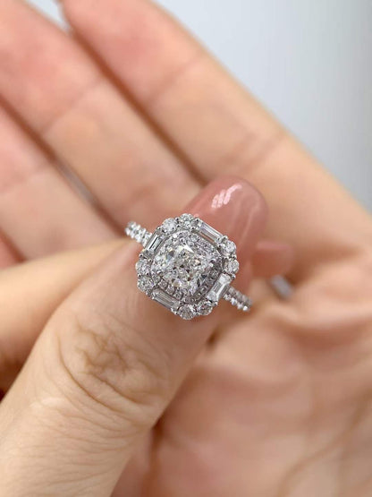 Beautiful lab-grown diamond -1CT FVS2