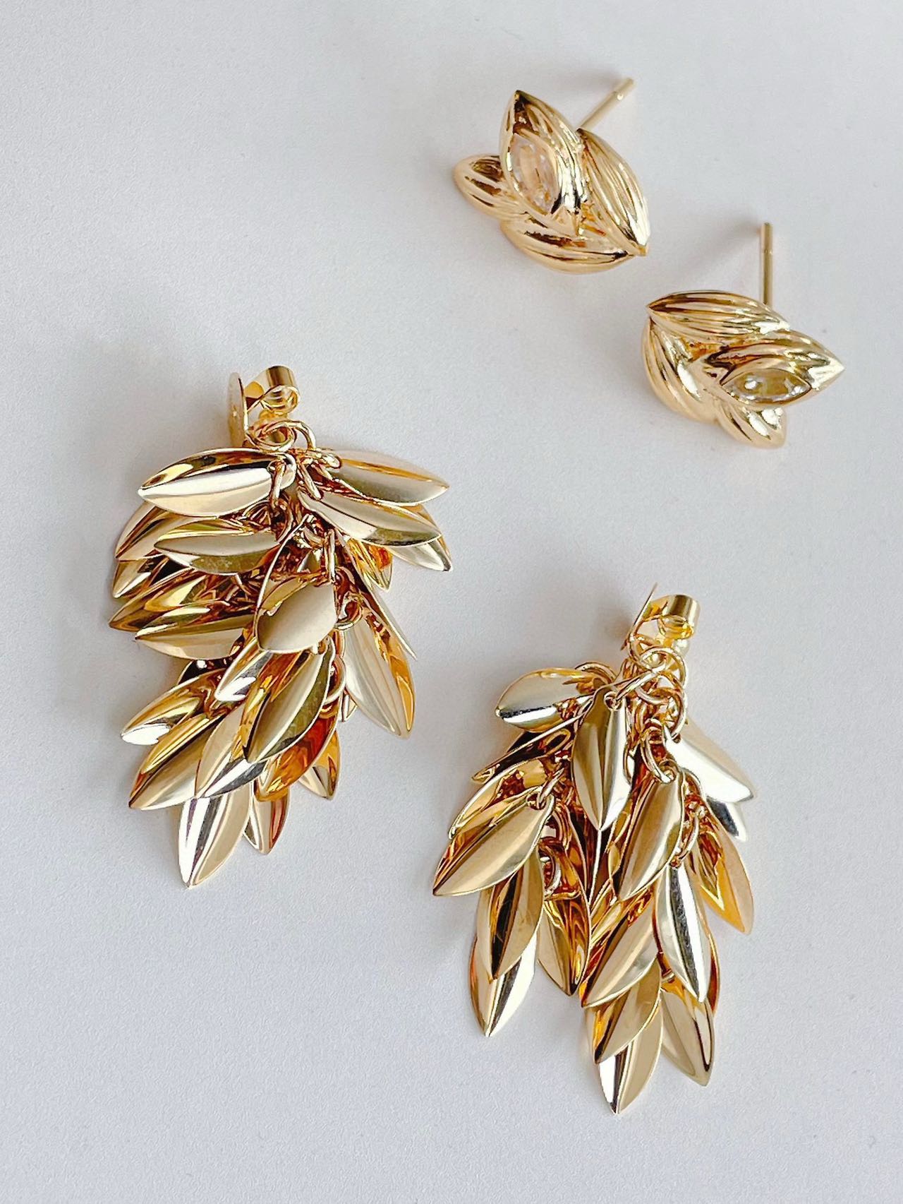 Autumn & Winter 18K Gold Exclusive Luxury - Chic Tassel Leaf Earrings/Necklace