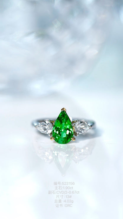 1.90 CT Tsavorite pear shape diamond ring